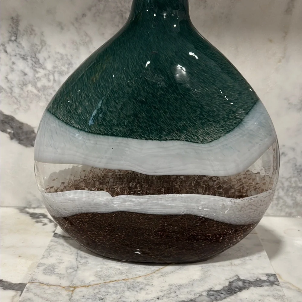 VTG Pier 1 Green and Brown Glass Vase